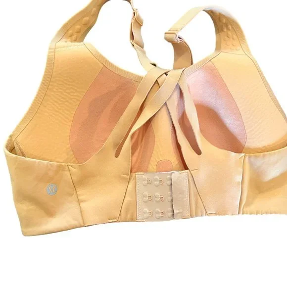 lululemon Airsupport Bra - Picture 2 of 2